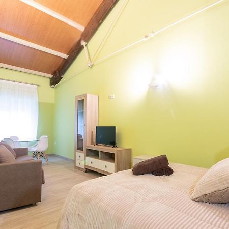 Catedral Apartamentos Parking 메리다 외부 사진