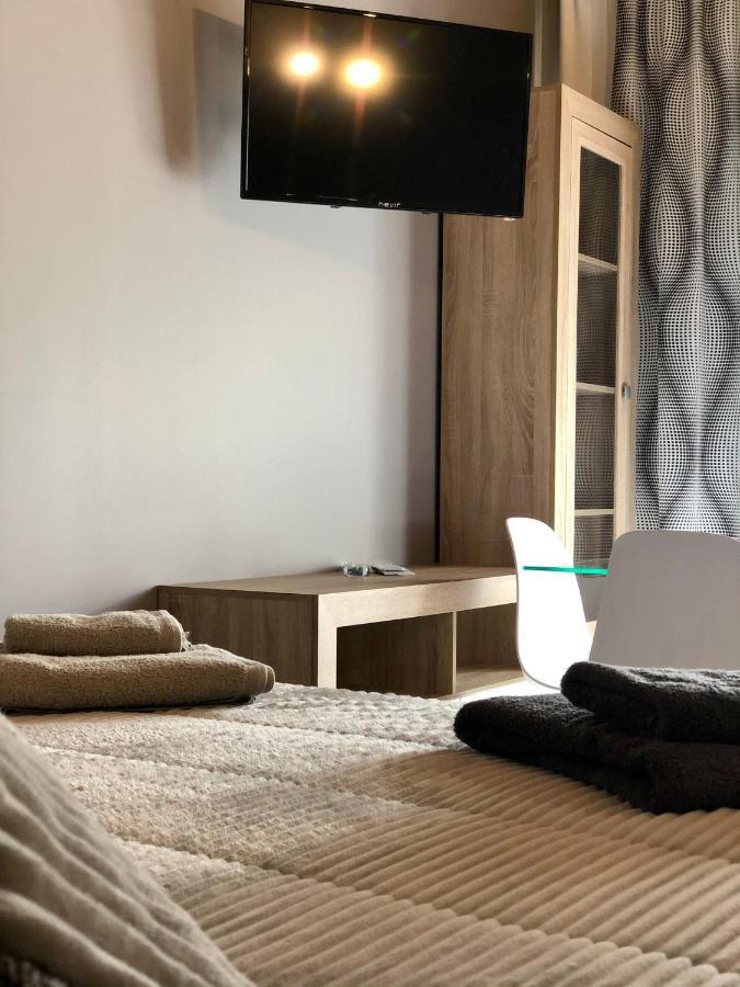 Catedral Apartamentos Parking 메리다 외부 사진