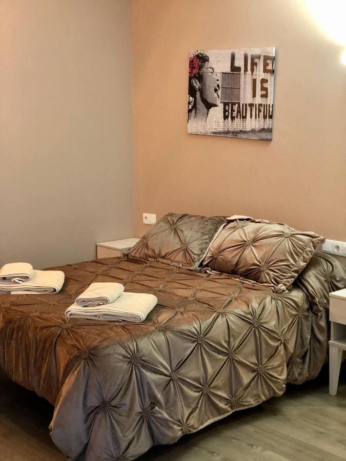 Catedral Apartamentos Parking 메리다 외부 사진
