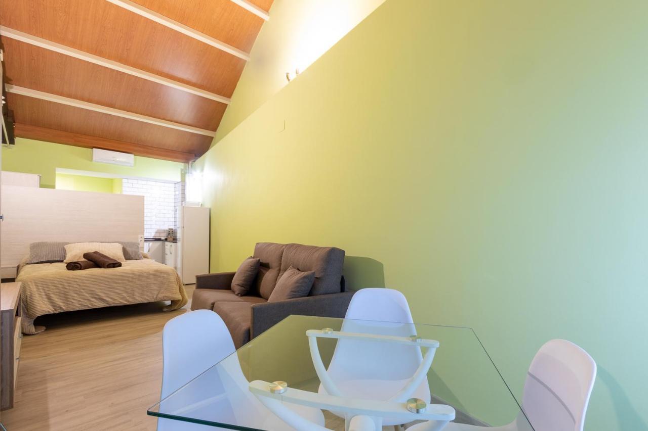 Catedral Apartamentos Parking 메리다 외부 사진
